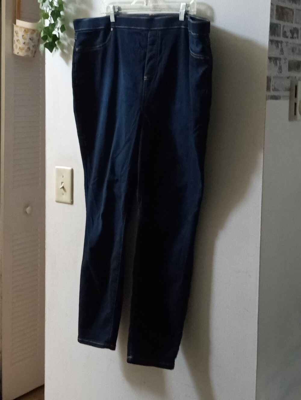 Simply Vera Vera Wang Dark Navy Stretch Chinos